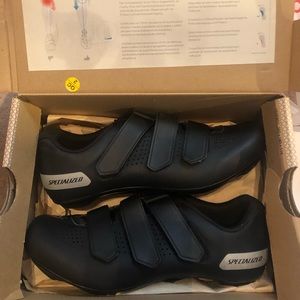 Specialized spin shoes size 7.25